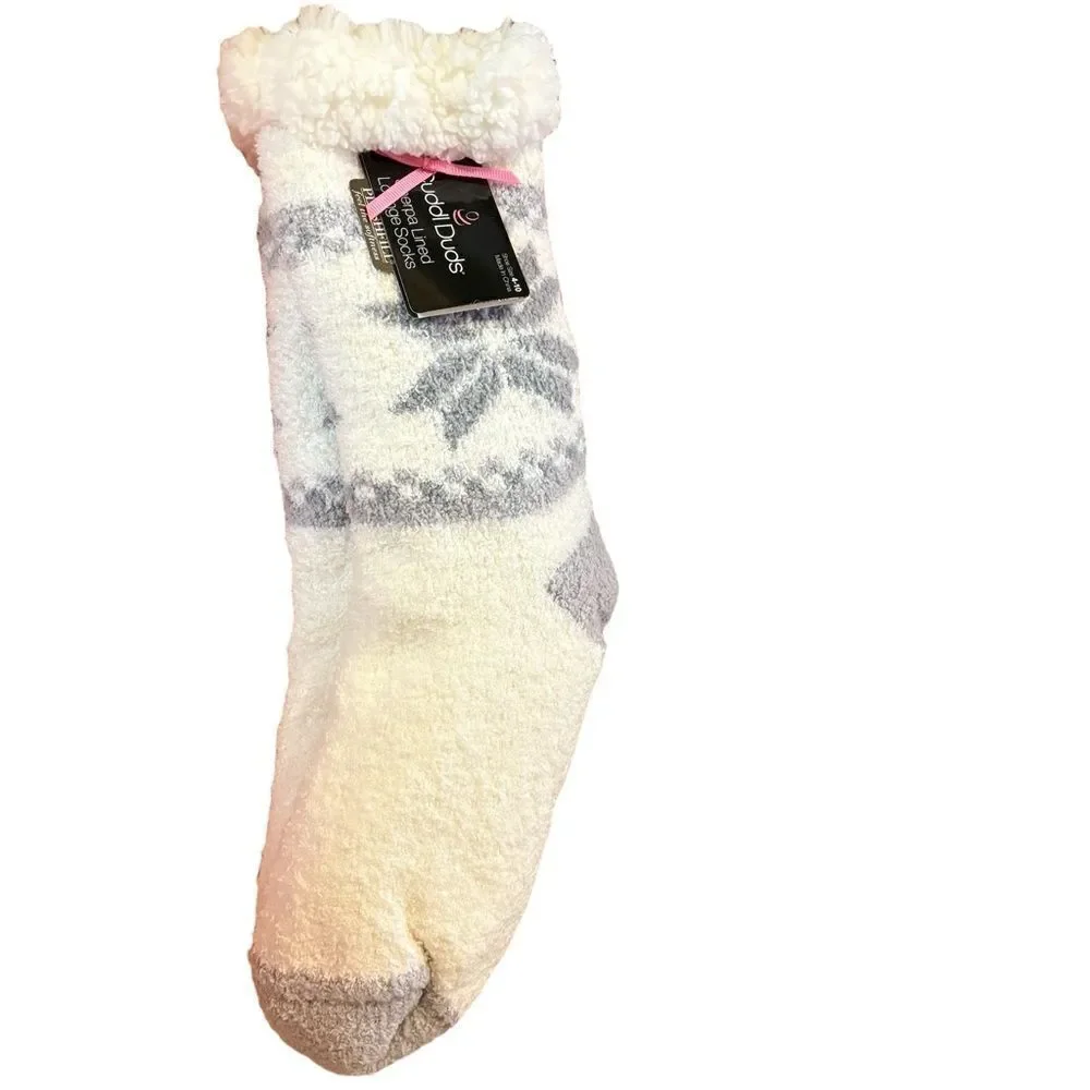 NWT Cuddl Duds Lounge Socks White and Gray Shoe Size 4-10